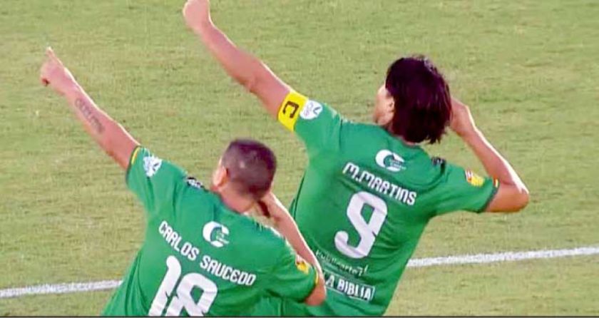 Las Leyendas de Bolivia y Brasil empatan 3-3