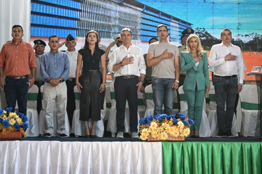 Rodrigo Paz Paz inaugura Centro Tecnológico de Innovación Productiva de Madera en Cobija