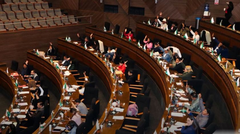 Diputados aprueba proyecto de ley que libera a gobernaciones de prediarios y bono de vacunación
