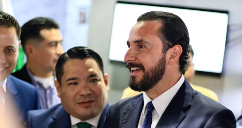 Gobernador de Santa Cruz pide eliminar el IVA y el IT al diésel importado