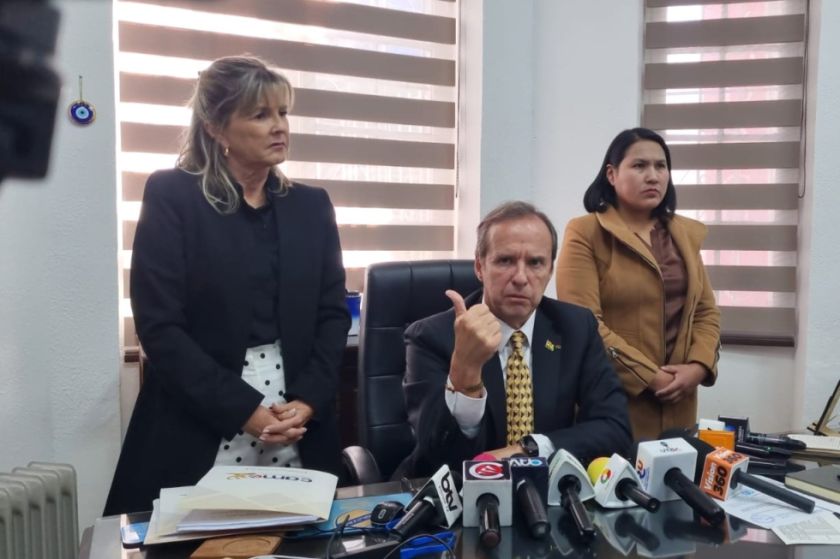 Jorge Quiroga pide a Chile a esclarecer caso “maderas”