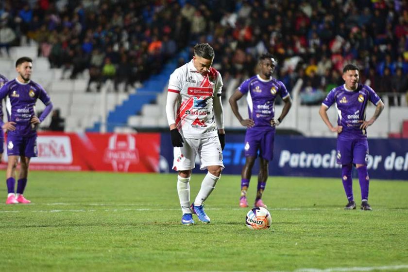 Nacional y Real están obligados a ganar el clásico