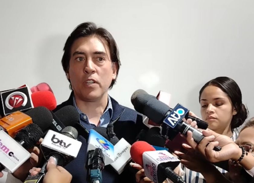 Mauricio Zamora califica de “innecesario” el anuncio de repliegue del transporte para el lunes