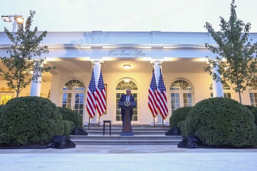 La Casa Blanca veta a dos periodistas de CNN en la llegada de Xi a la cena con Trump