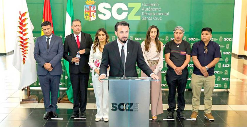 Gobernadores exigen compensación económica por el alza del diésel