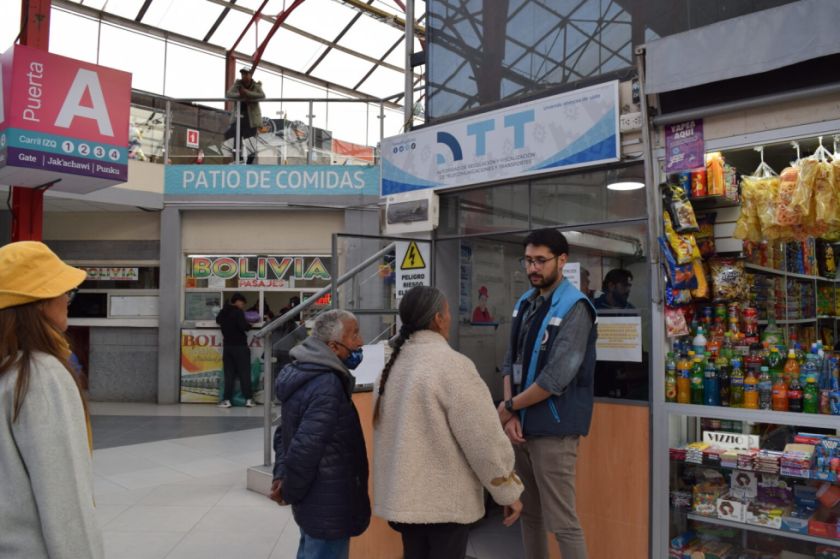 ATT refuerza controles en terminales ante cobros irregulares en pasajes