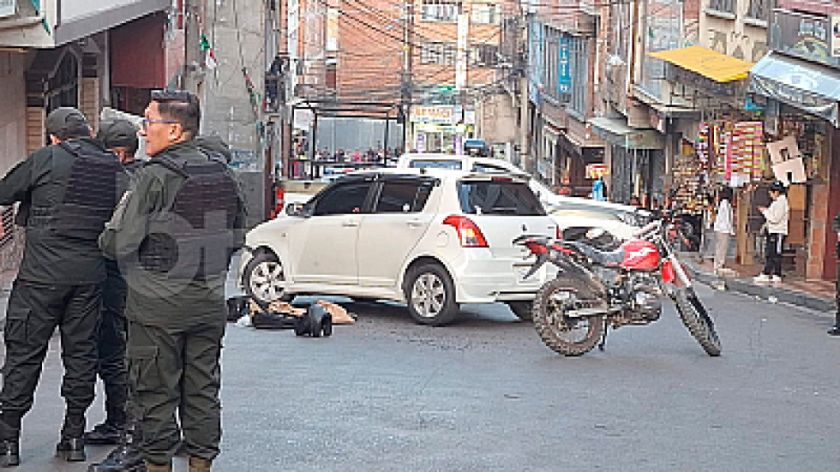 Atracan una joyería y generan alarma en la calle Los Andes de La Paz