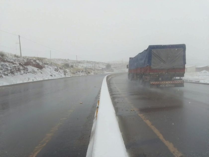 ABC pide  precaución por nieve y neblina en la vía Oruro – Cochabamba 
