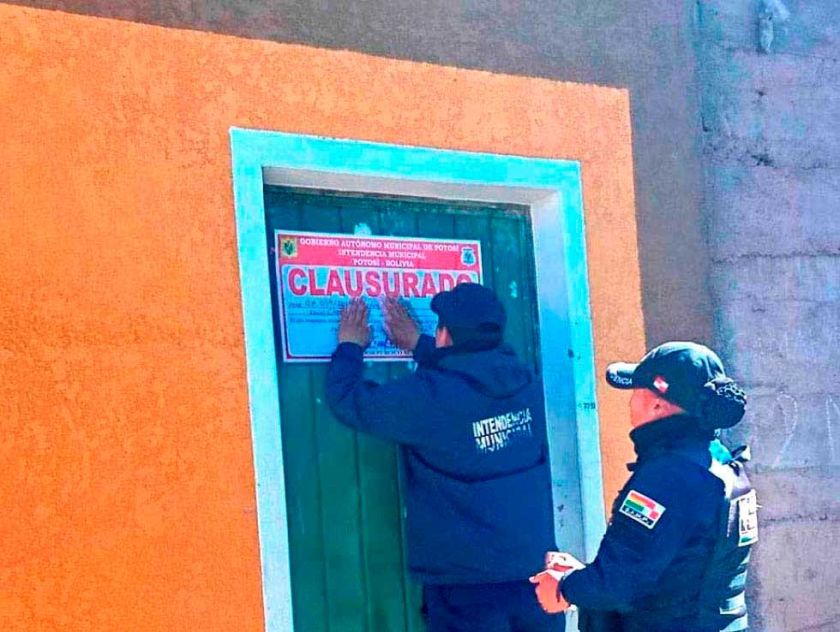 Cerca de cien locales de venta de bebidas alcohólicas son cerrados