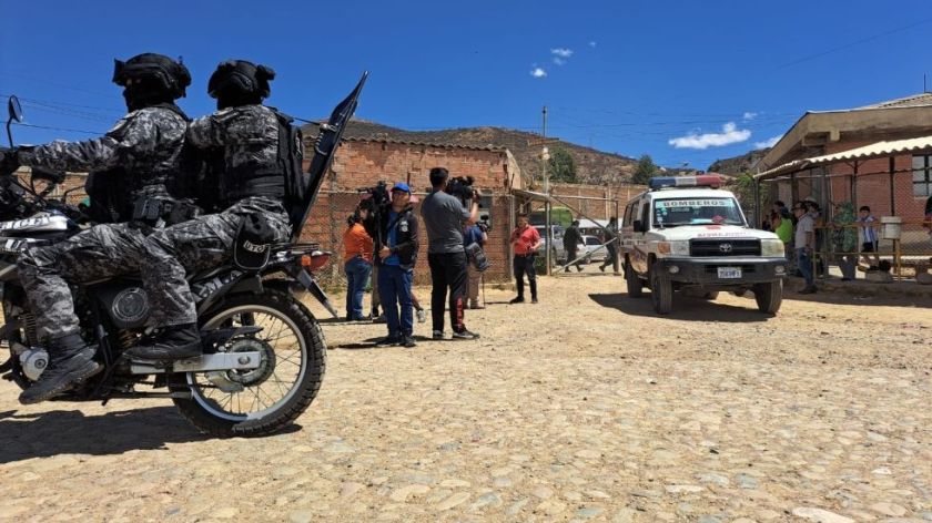 Alberto Zeballos ingresa al penal de El Abra en Cochabamba