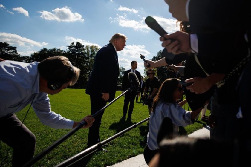 Donald Trump califica de "gran victoria" la ventaja de Bolsonaro en Brasil