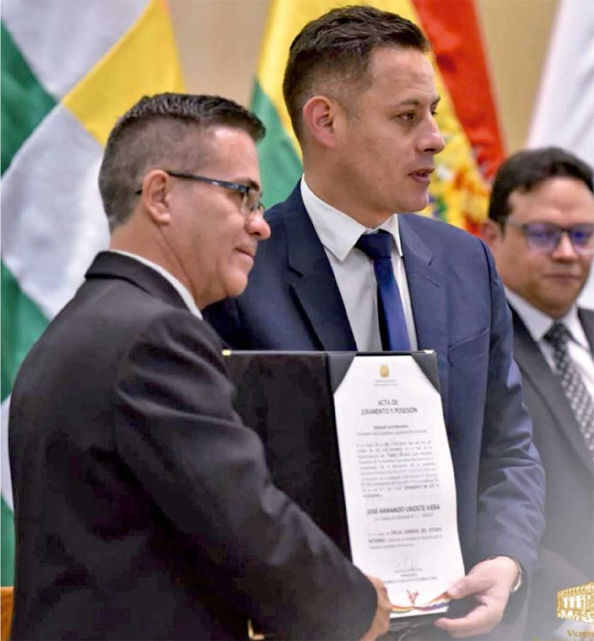 Urioste asume y anuncia el fin de la extorsión y la persecución 