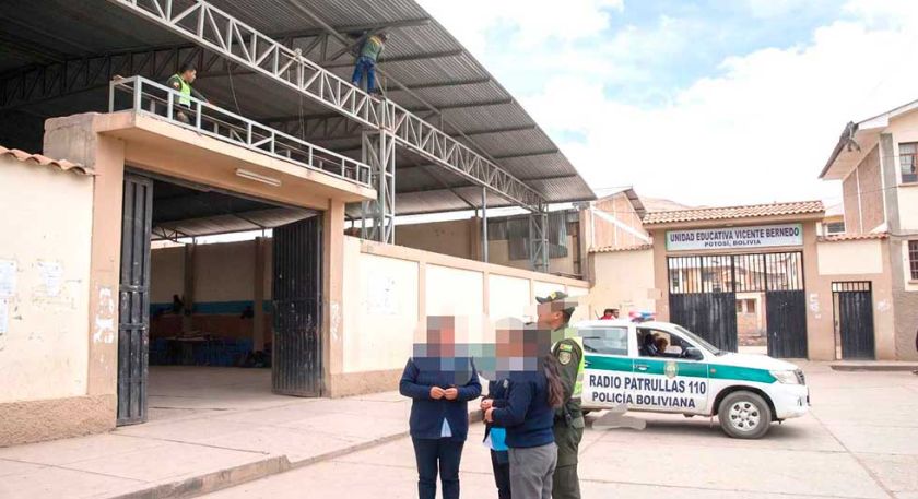 Una estudiante de 14 años intentó lanzarse del techo de su escuela