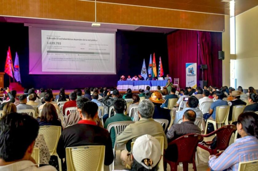 El Ministerio de Salud asigna 350 nuevos ítems en Cochabamba