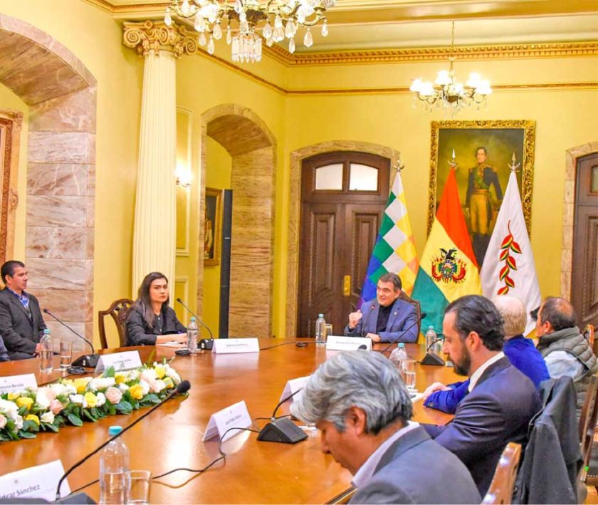 Debaten en Cobija cómo iniciar el 50/50 en 2027