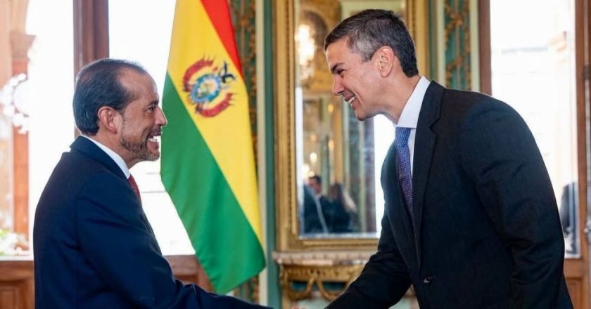 Fernando Camacho inicia su misión diplomática en Paraguay como embajador de Bolivia