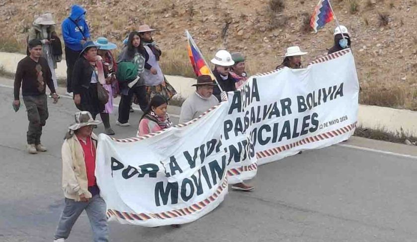 El Gobierno afirma que ve al evismo caer tras suspender su marcha