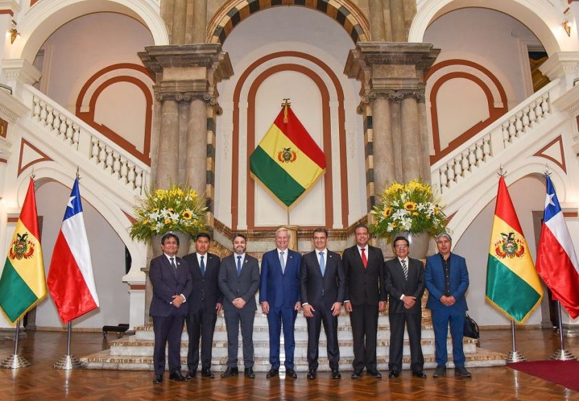 Gobernadores de Bolivia y Chile se reunirán para tratar proyectos de infraestructura y desarrollo