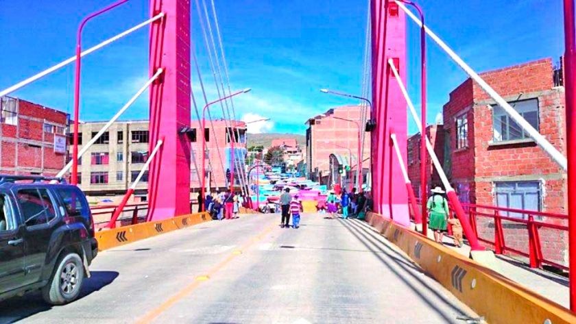 Comprueban el deterioro de la plataforma del puente Caracol 