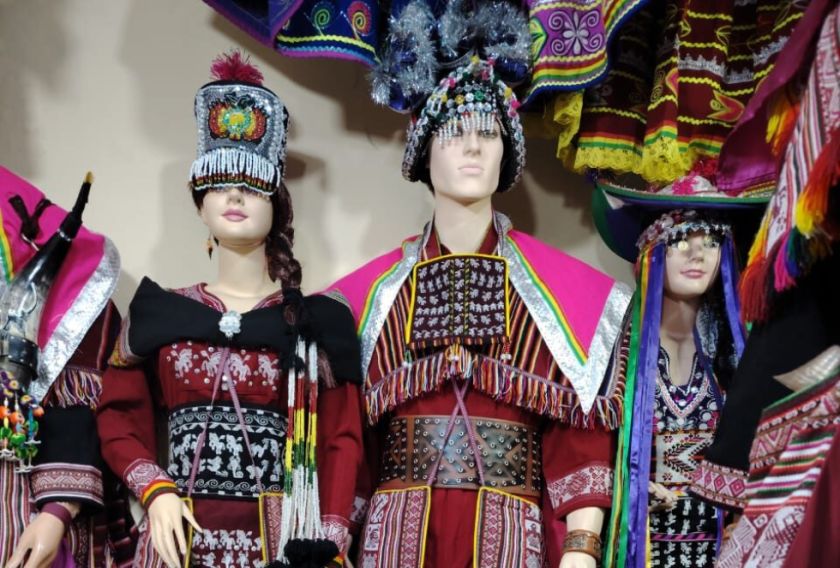 Diputados aprueban declaración del 21 de abril como Día Nacional del Bordador Folklórico