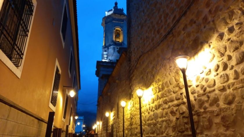 Senado aprueba crédito de $us 30,2 millones del BID para modernizar el alumbrado público en el país