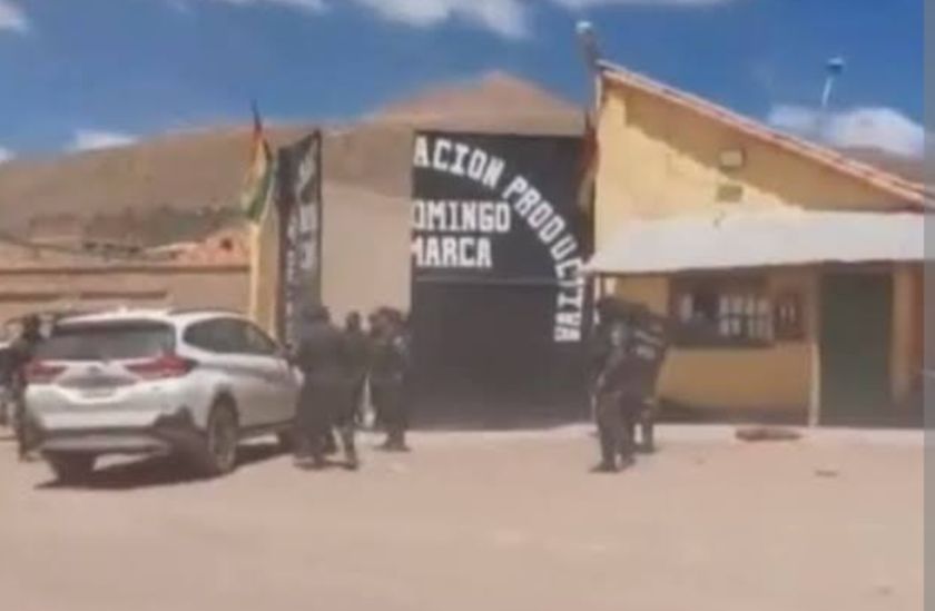 Cuatro policías, incluido el asesor jurídico, son aprehendidos por facilitar celulares a Mariaca 