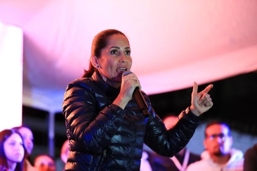 Ecuador: Dictan prisión preventiva para la excandidata correísta Luisa González