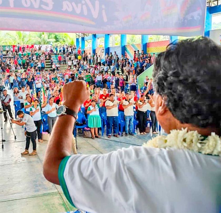 Evo advierte que “puede volver la lucha armada”