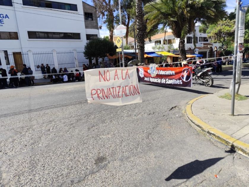 Fiscalía imputa a tres maestros por los bloqueos registrados el viernes en Sucre