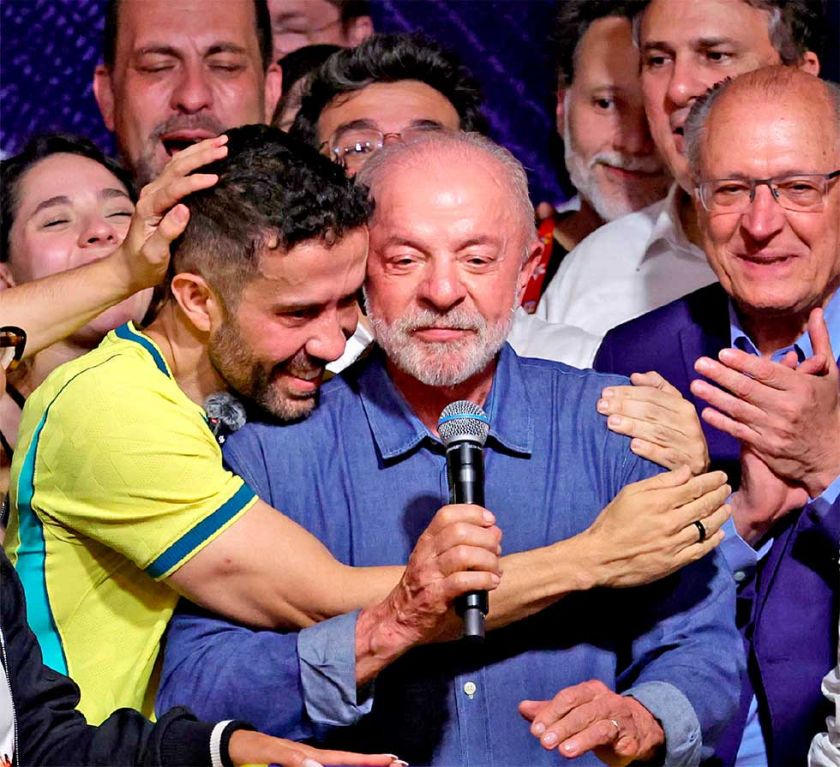 Brasil: Lula gana el balotaje con una inédita remontada