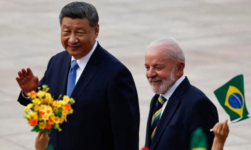 Xi Jinping felicita por teléfono a Lula por su reelección