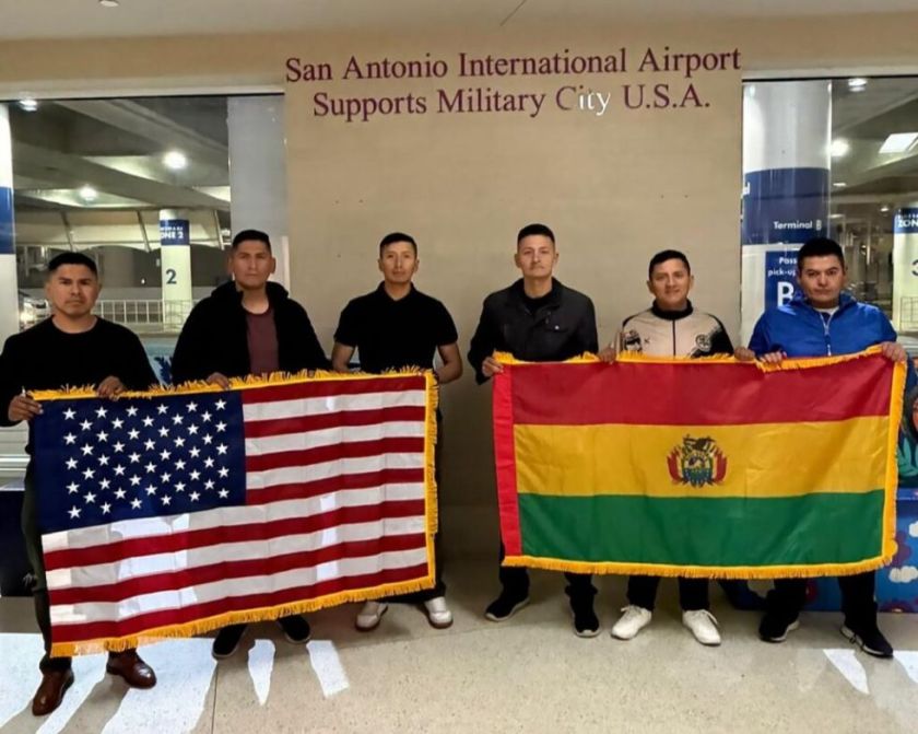 Miembros de las FFAA de Bolivia reciben entrenamiento especializado en Estados Unidos