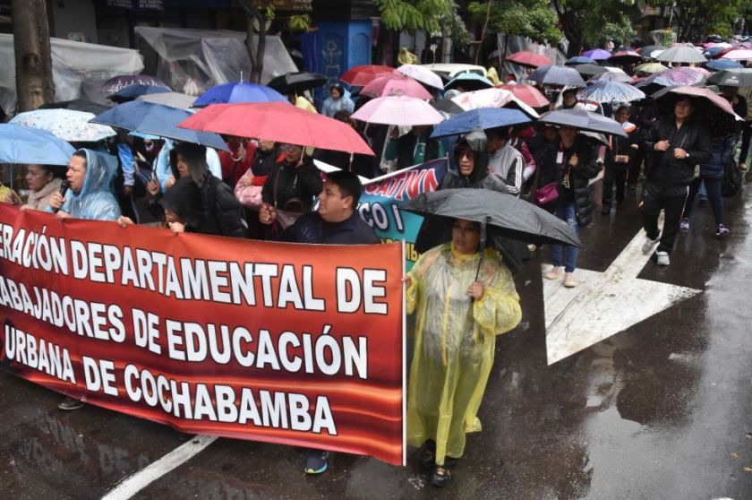 Gobierno busca diálogo con el magisterio para evitar un paro de 48 horas