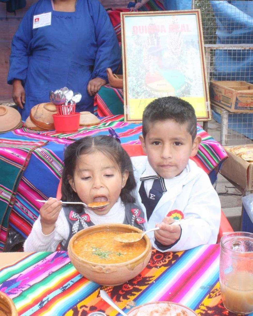 Los niños podrán degustar los platos típicos.