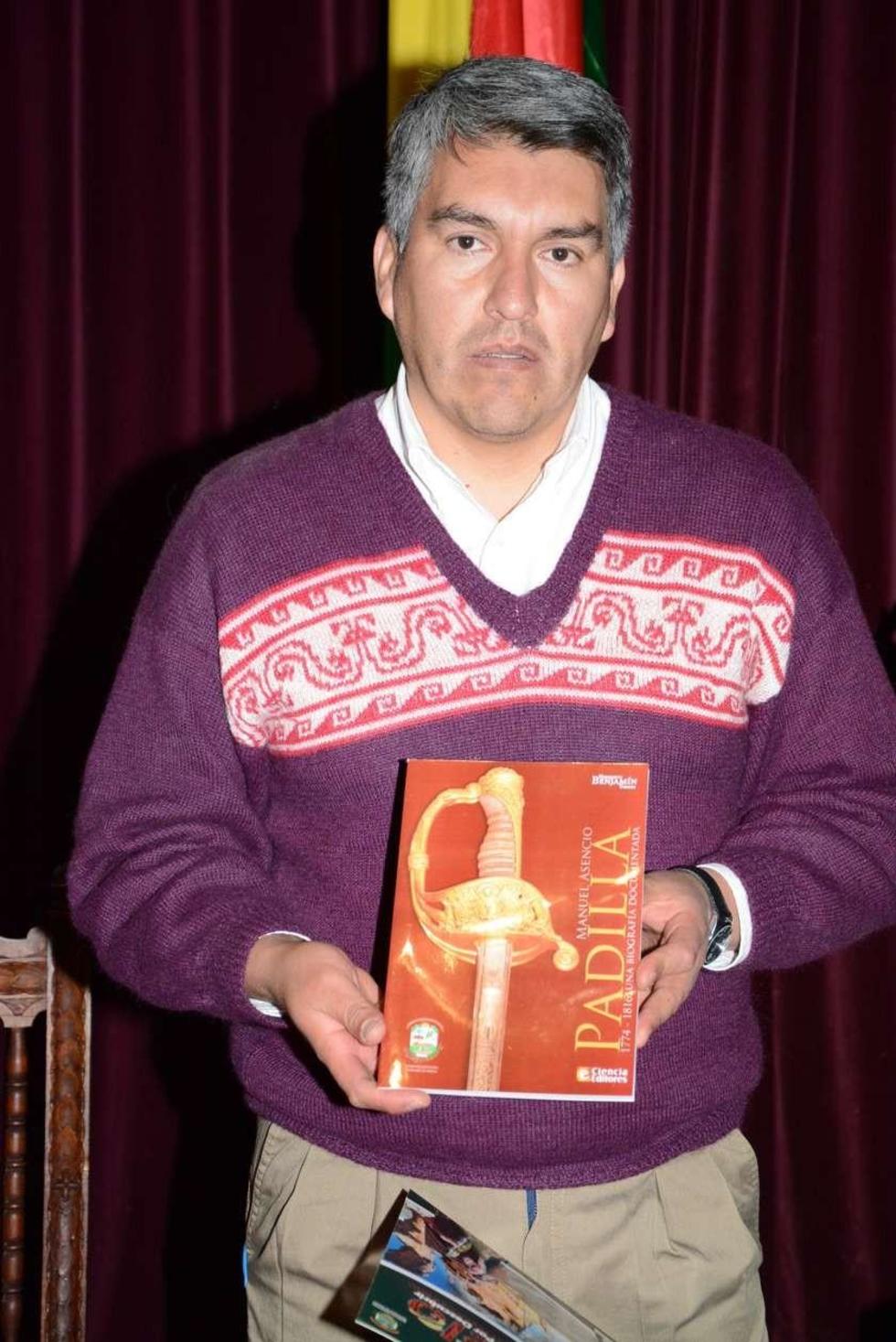Norberto Benjamín Torres, autor de la obra.