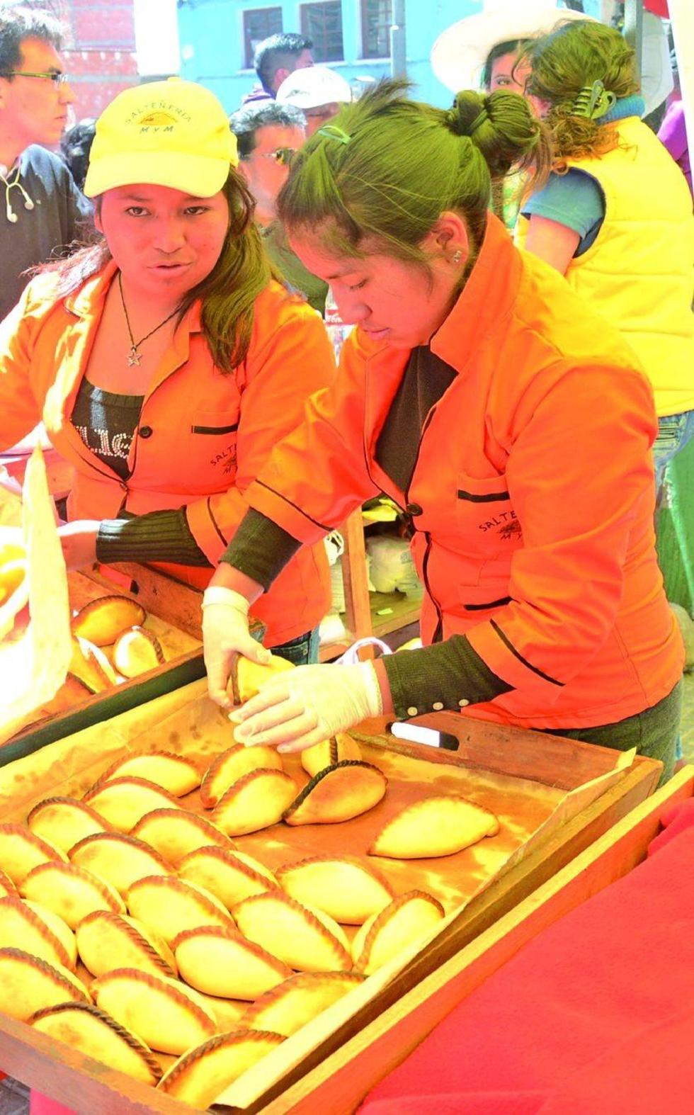 Las familias degustaron los sabrosos productos.