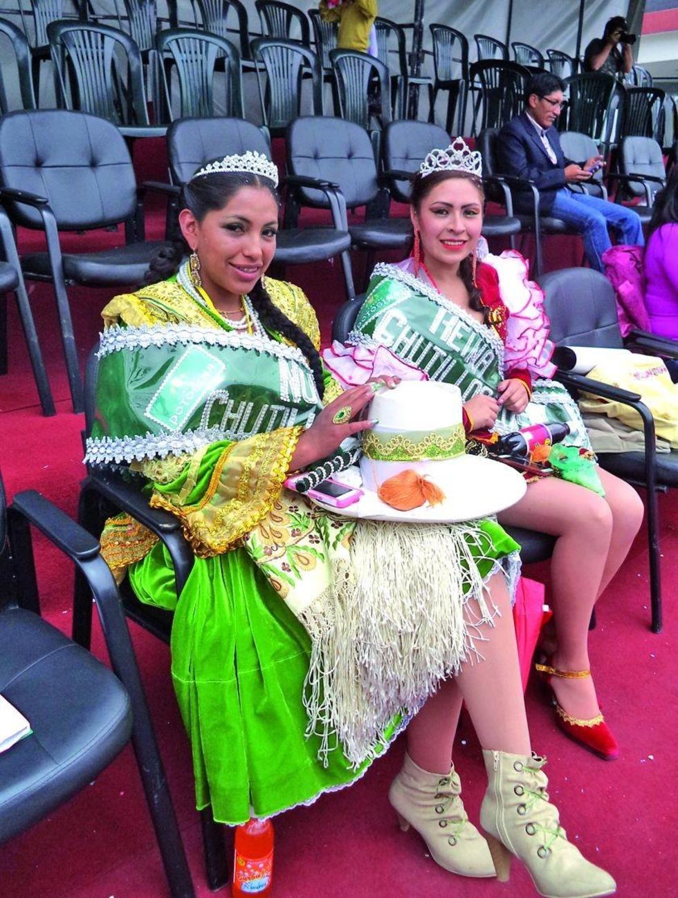 La ñusta Carla Castillo y la reina Alejandra López.
