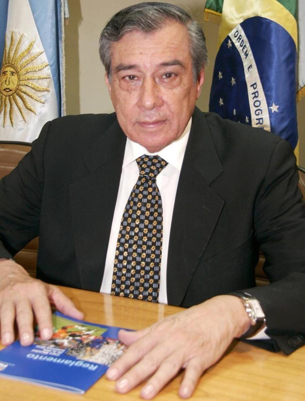 Rómer Osuna, miembro del Comité de Auditorías de la FIFA.