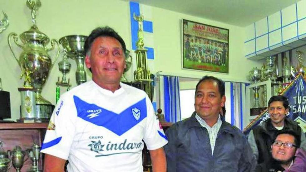 San José ratifica a su técnico Marcos Ferrufino