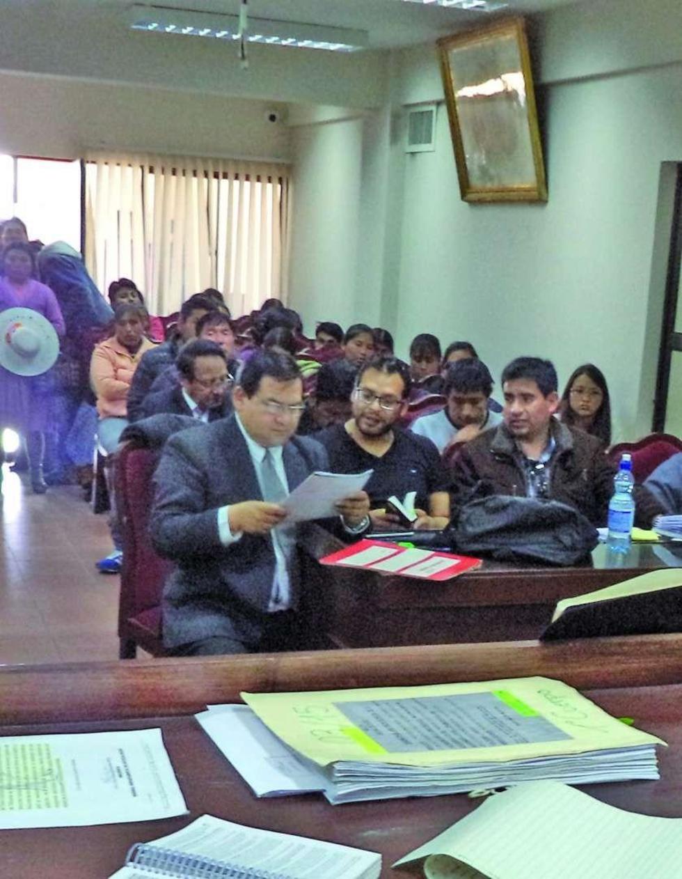 Condenan a tres vocales a prisión por cinco años por prevaricato