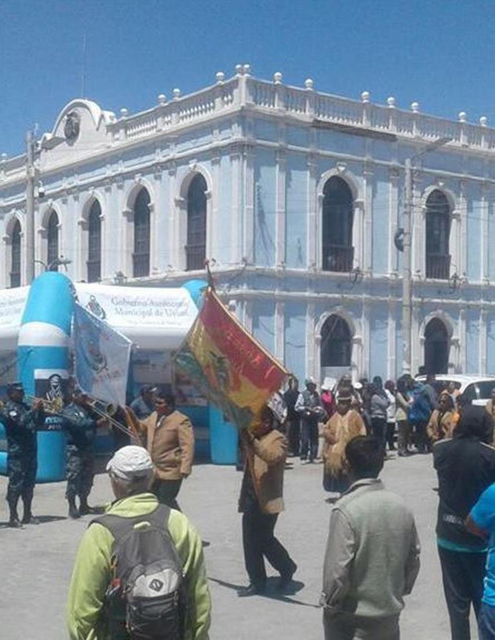 El desfile de los prestadores de servicio turístico.