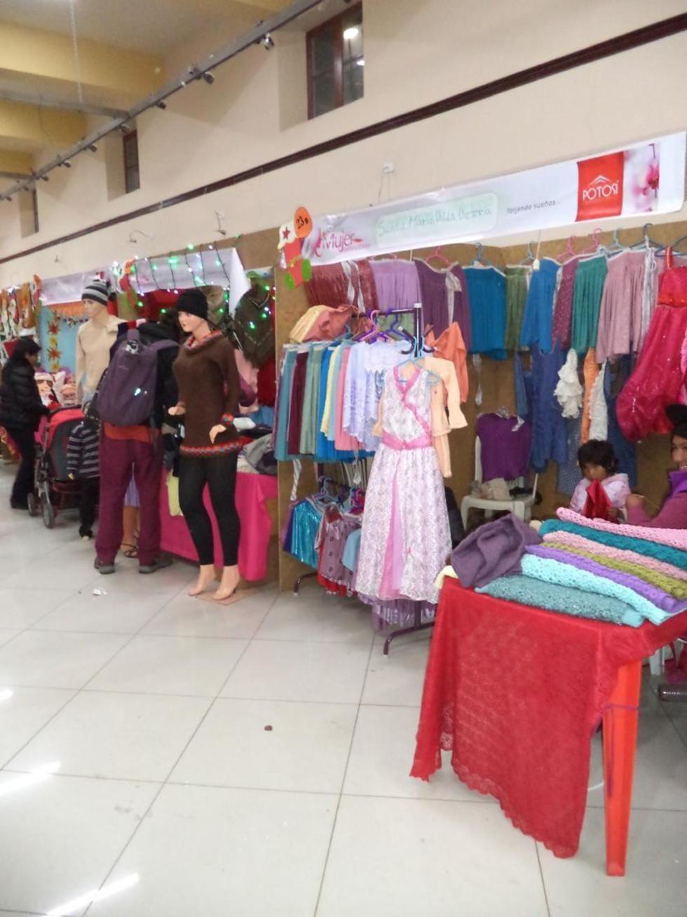 Los tejidos y textiles estuvieron entre las propuestas.