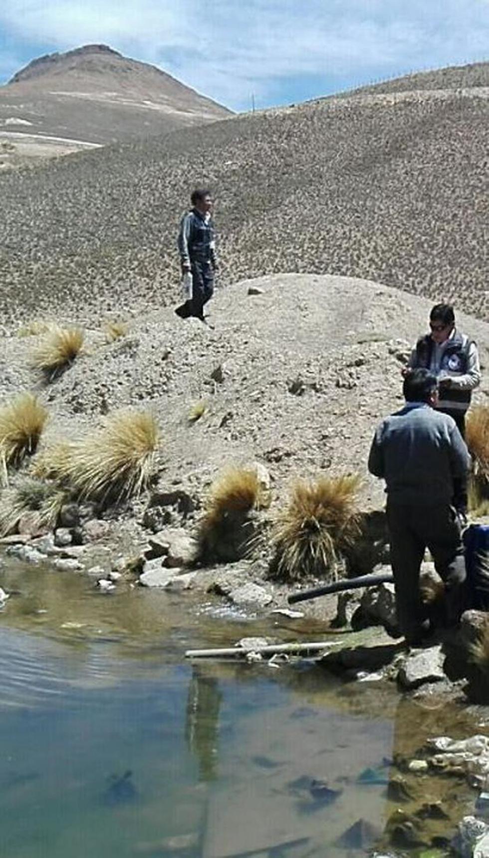 Técnicos buscan acuíferos para traer agua a Potosí.