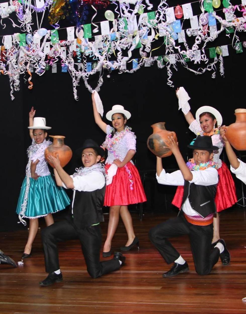 La alegría fue la característica de los bailarines.