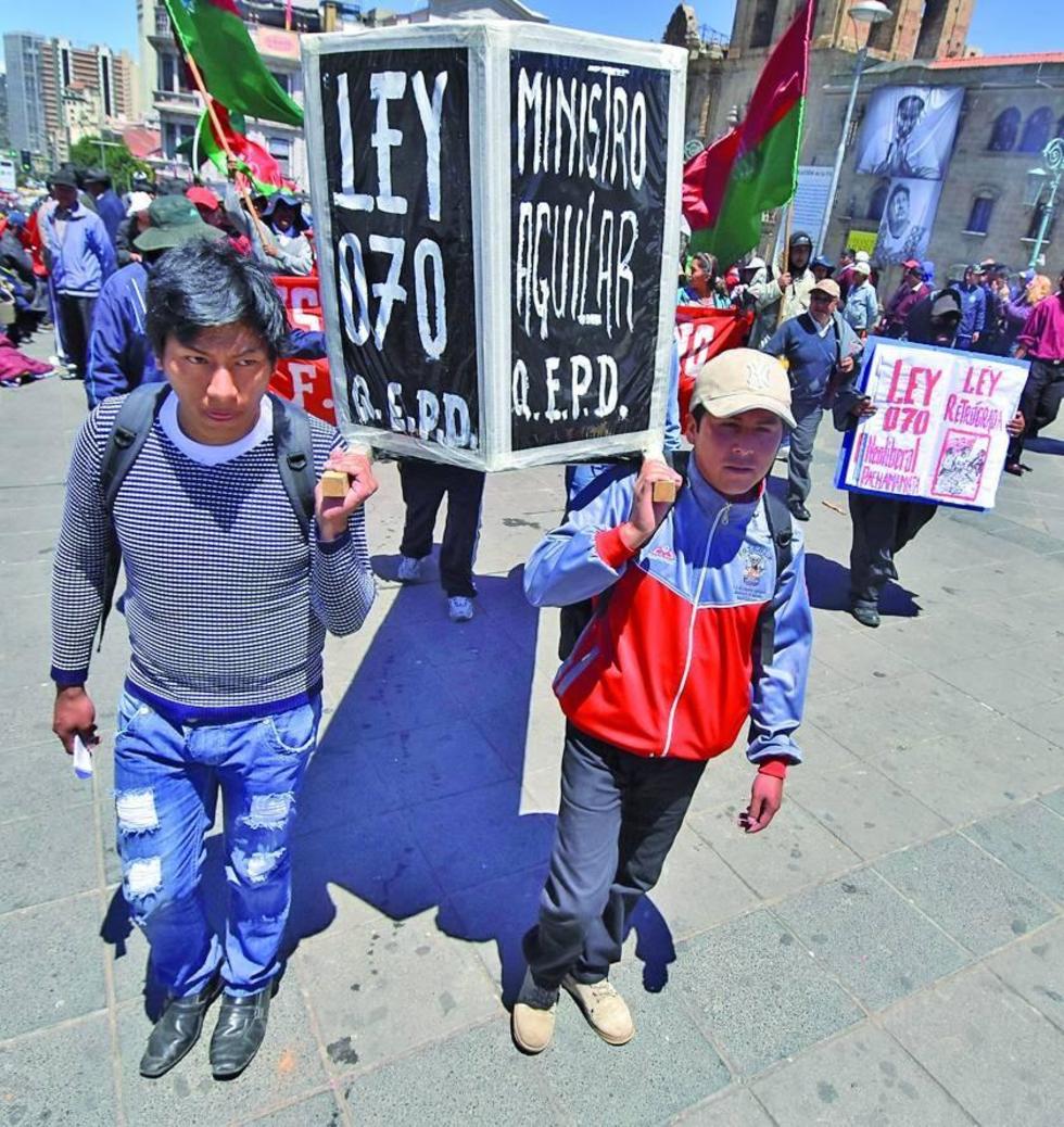 La medida estará acompañada por movilizaciones en toda Bolivia.