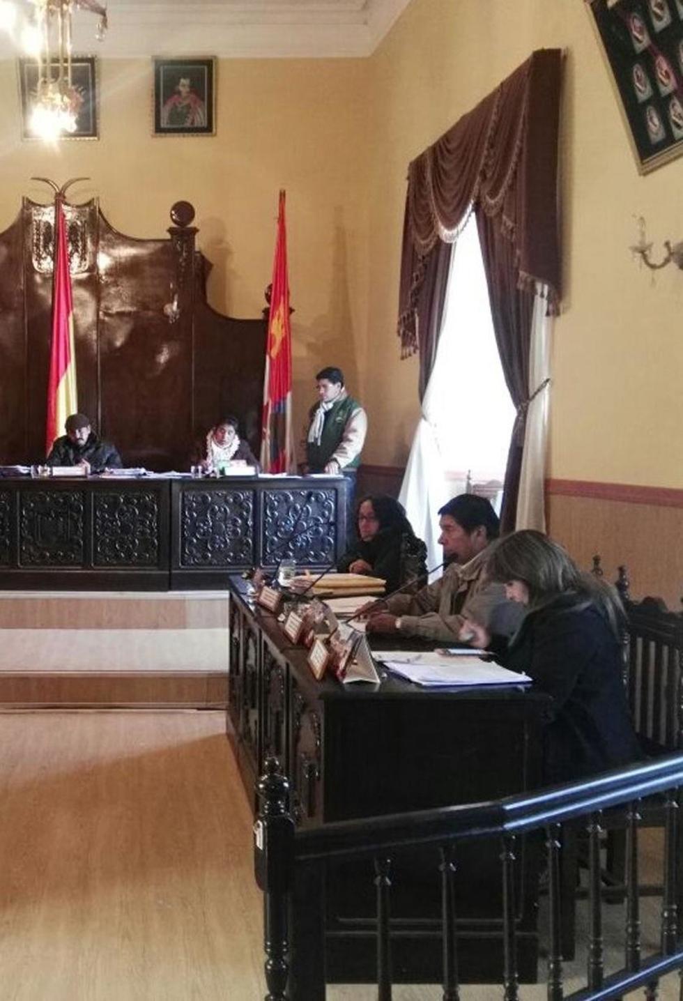 Se presentaron cuatro informes sobre este punto.