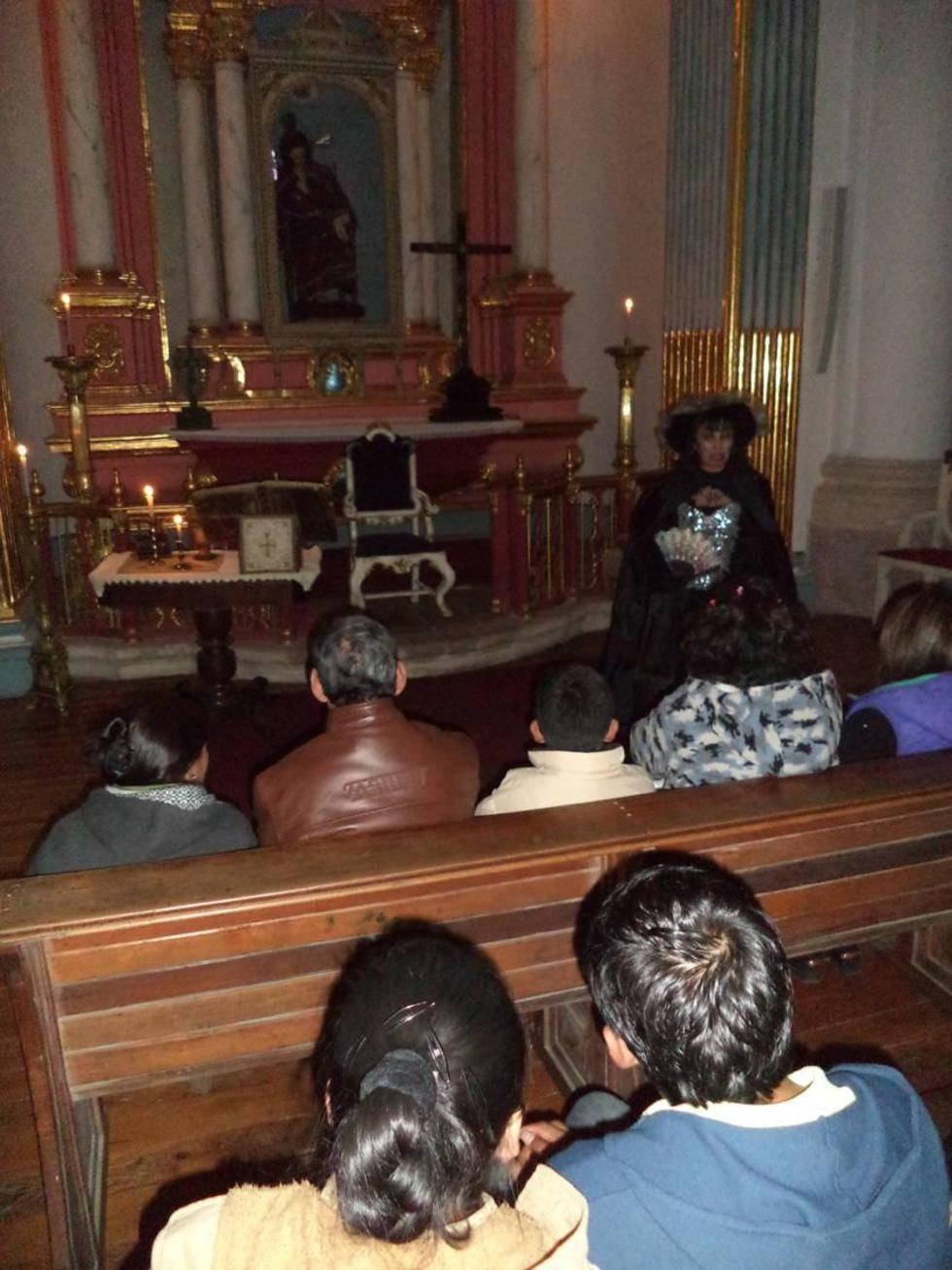 La presentación de la invitada en cuenta cuentos.