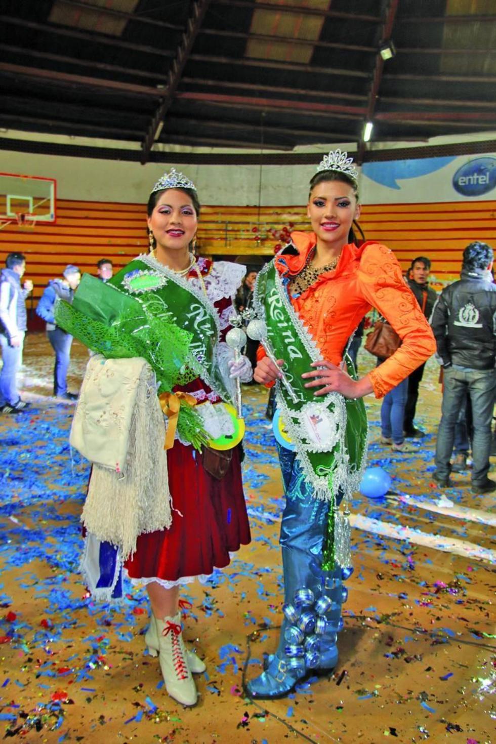 La ñusta Lesly Arando y la reina Tania Porcel.