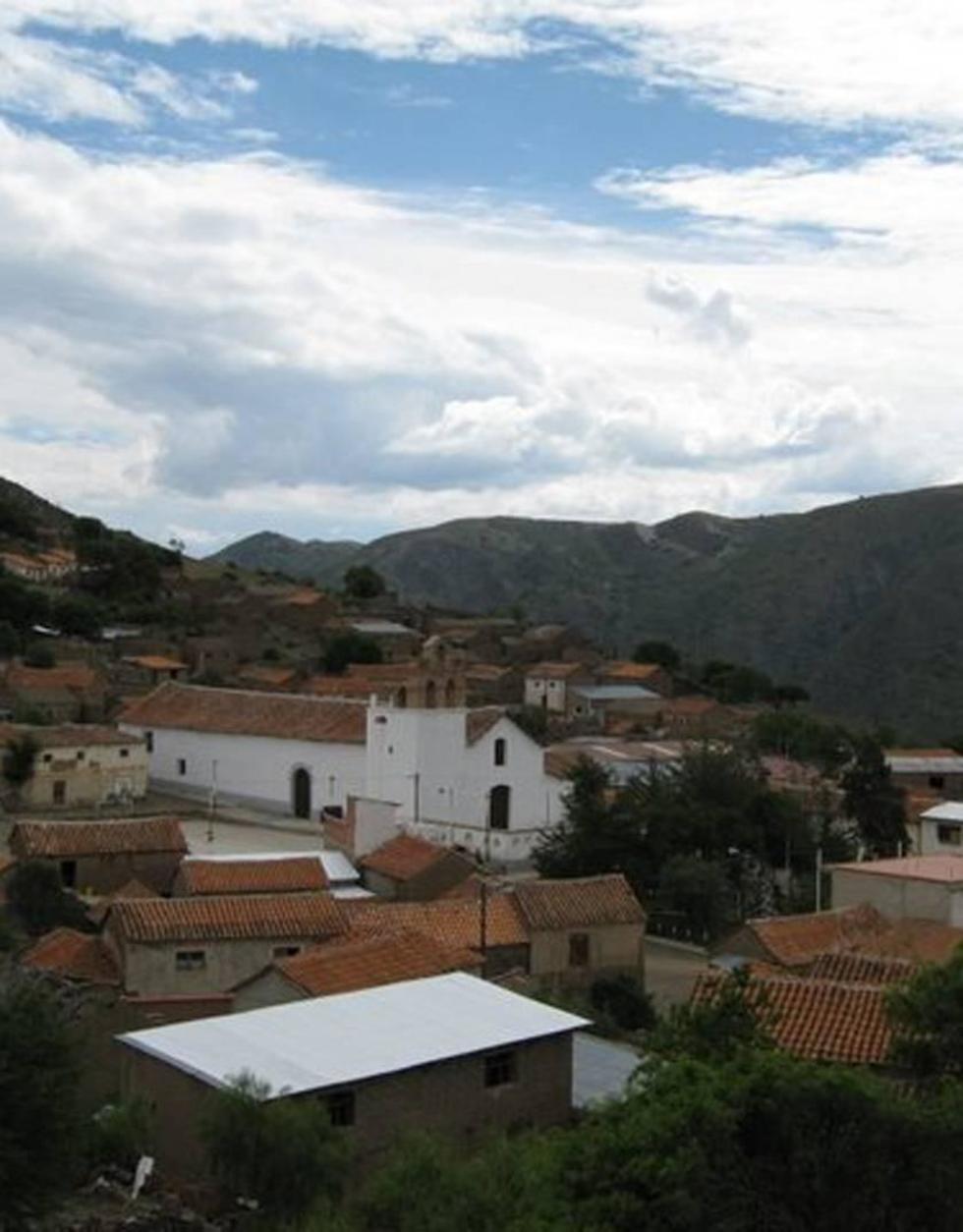 La iglesia se encuentra en la población de la provincia Cornelio Saavedra.