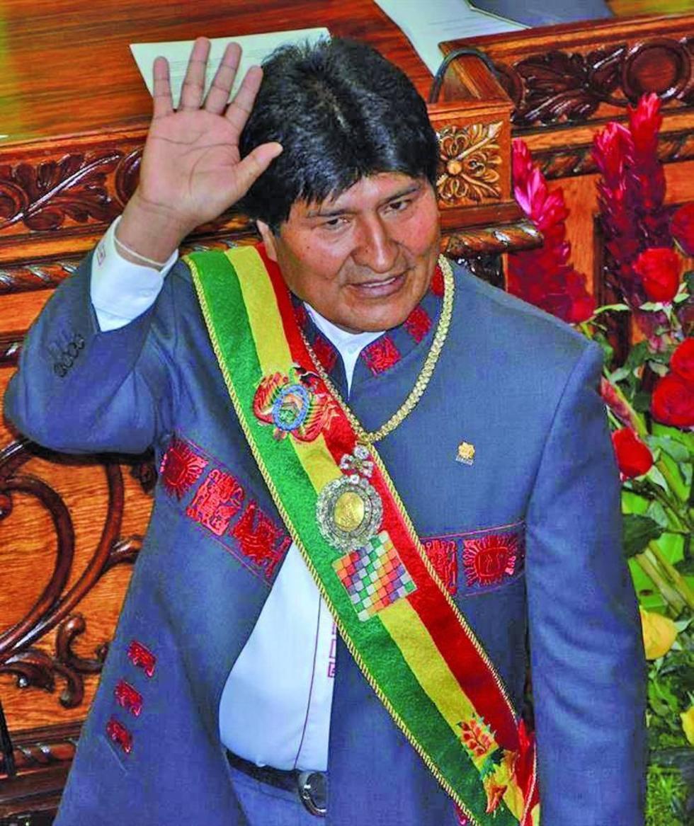 El oficialismo presentó un recurso ante el TCP para repostular a Morales.